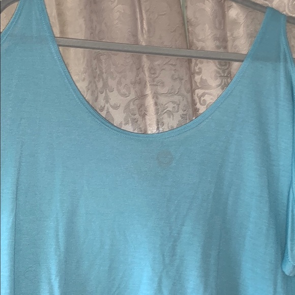 Turquoise colored top from Roxy size M - Picture 5 of 7